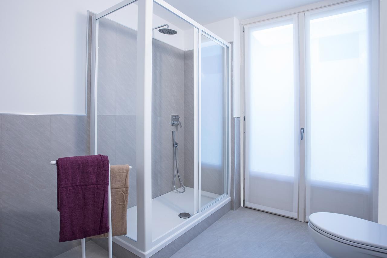 Ossuccio Grande C Home With Pool Sleeps 12 By Italian Apartments Комо Екстериор снимка