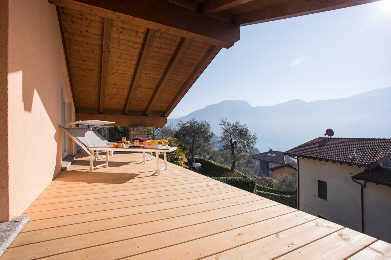 Ossuccio Grande C Home With Pool Sleeps 12 By Italian Apartments Комо Екстериор снимка